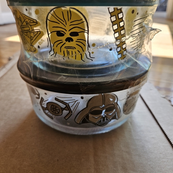 PYREX 4 Cup STARWARS BOWL SET NEW - Picture 6 of 7